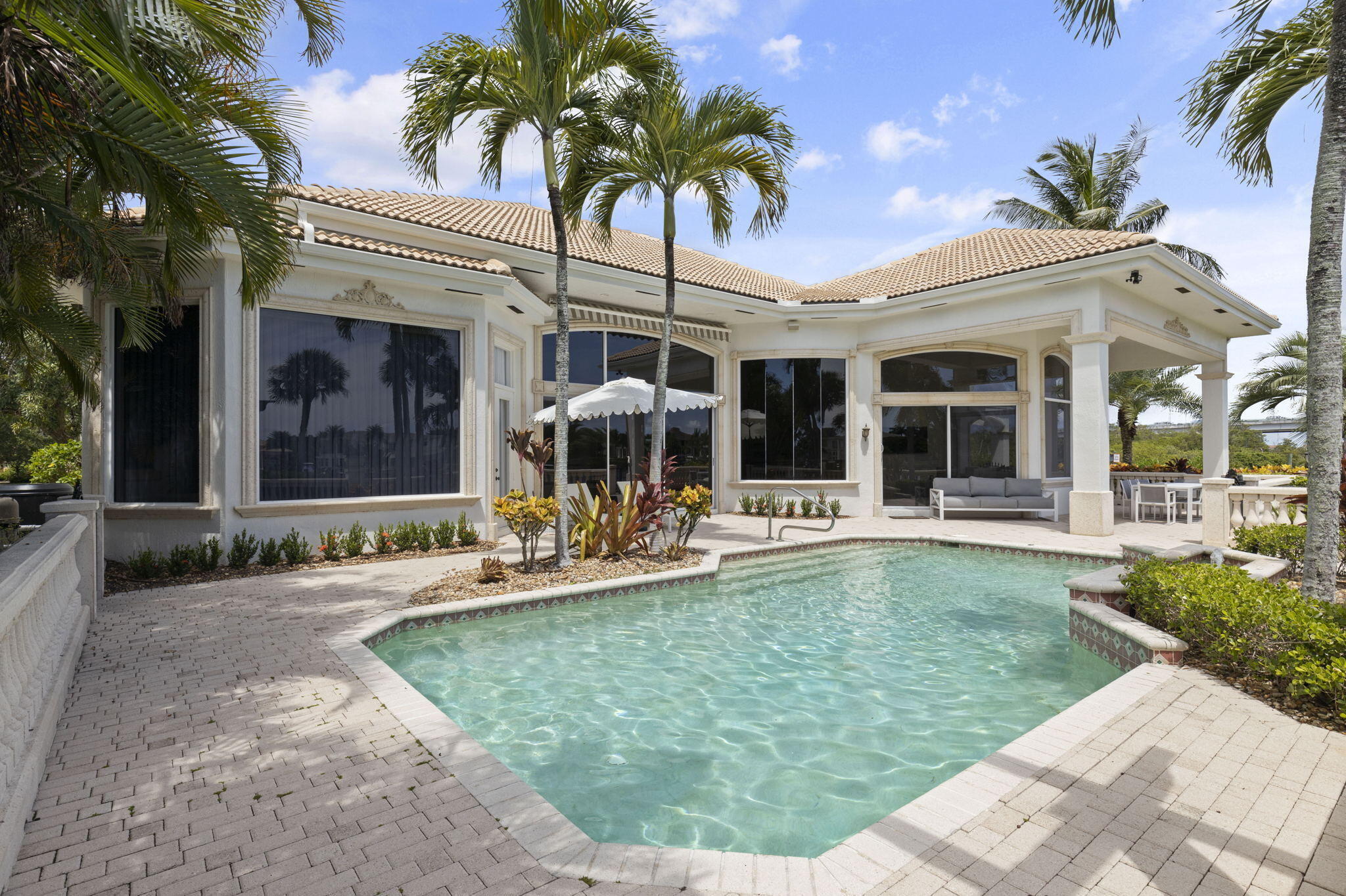 SNOOK HOLE - Residential