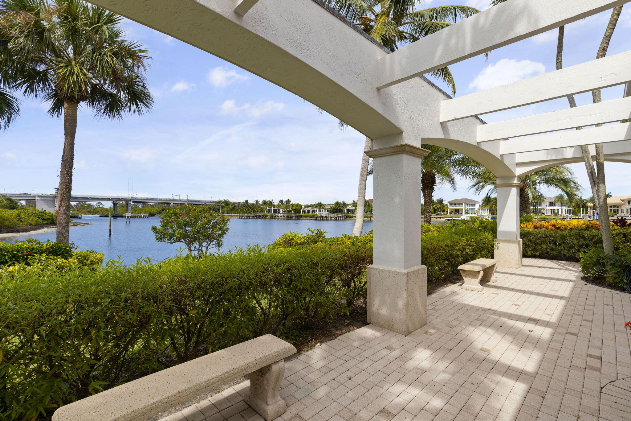 SNOOK HOLE - Residential