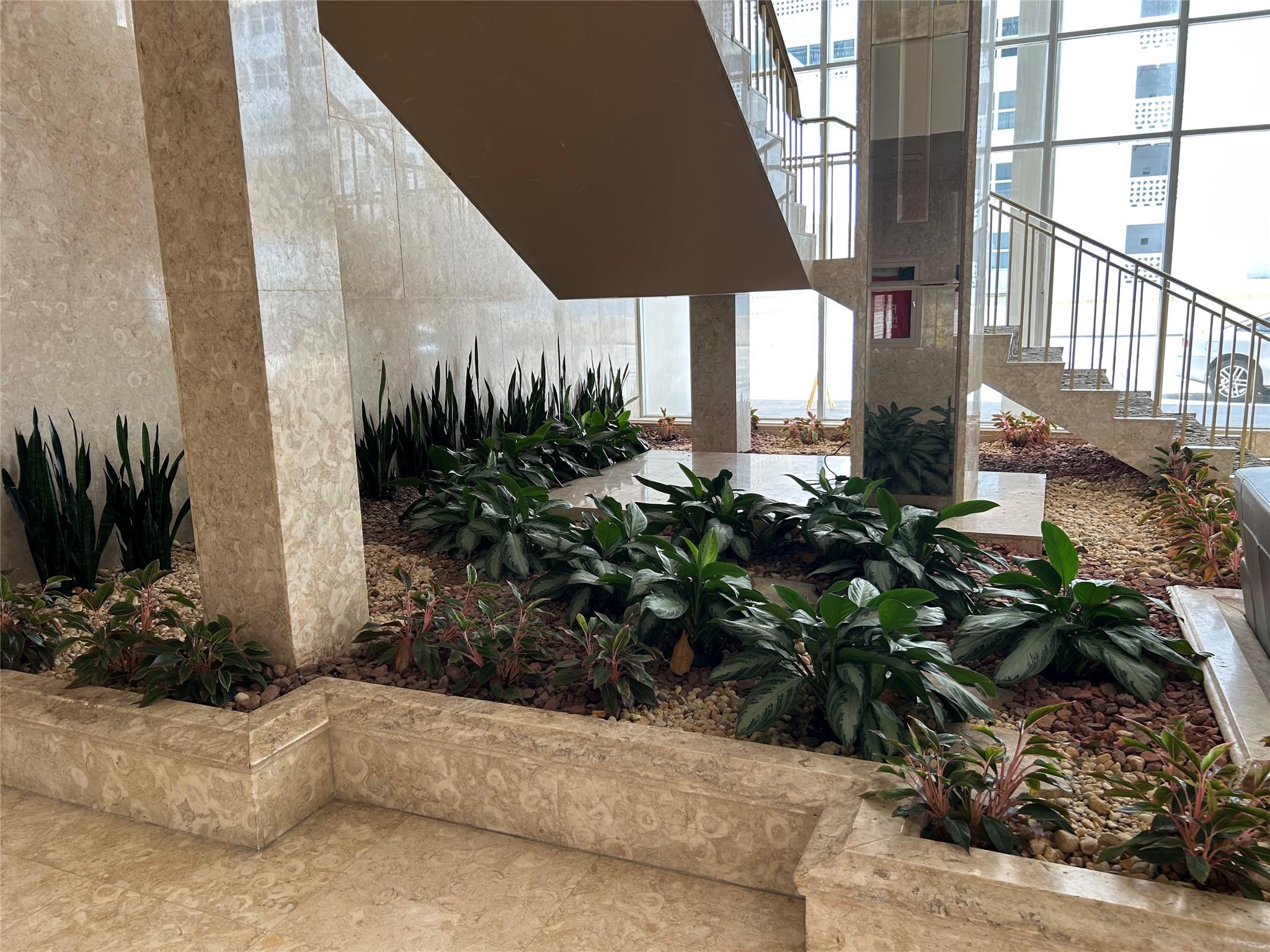 4020 Galt Ocean Dr 301