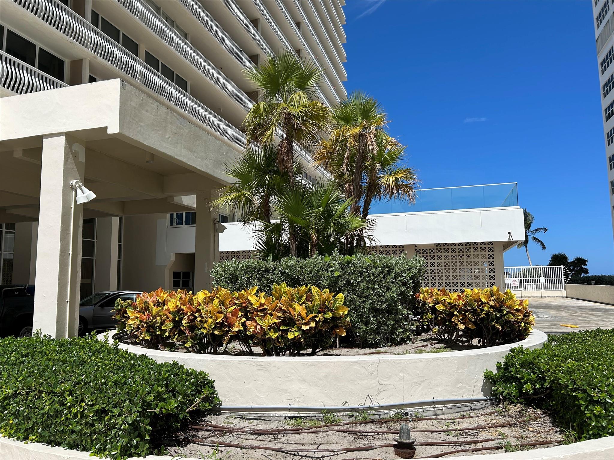 4020 Galt Ocean Dr 301