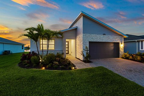 A home in Port St Lucie