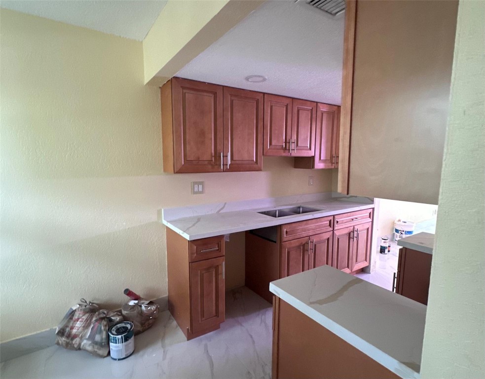 Cypress Chase North 4 Con - Residential Lease