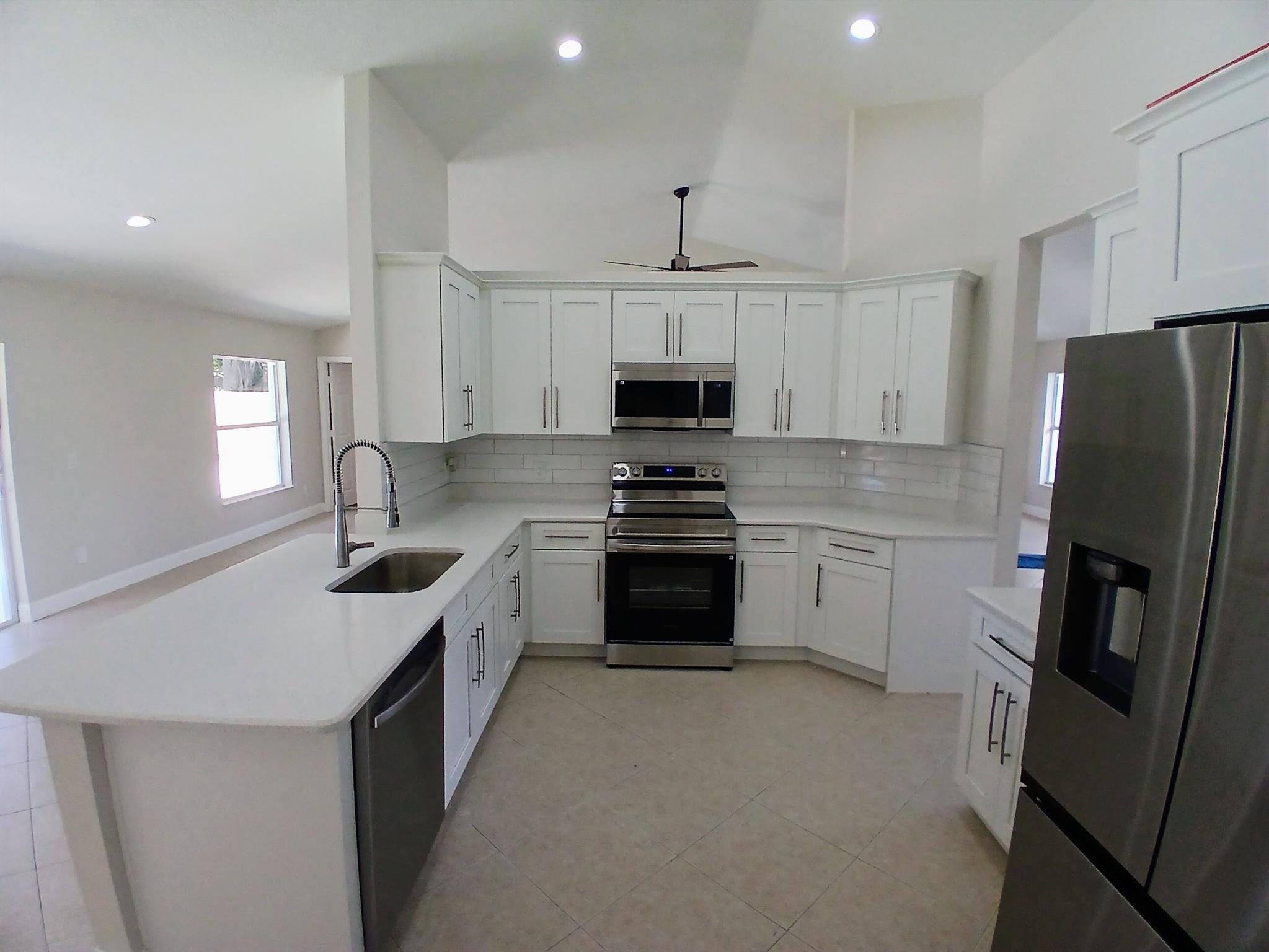 PORT ST LUCIE SECTION 17 - Residential