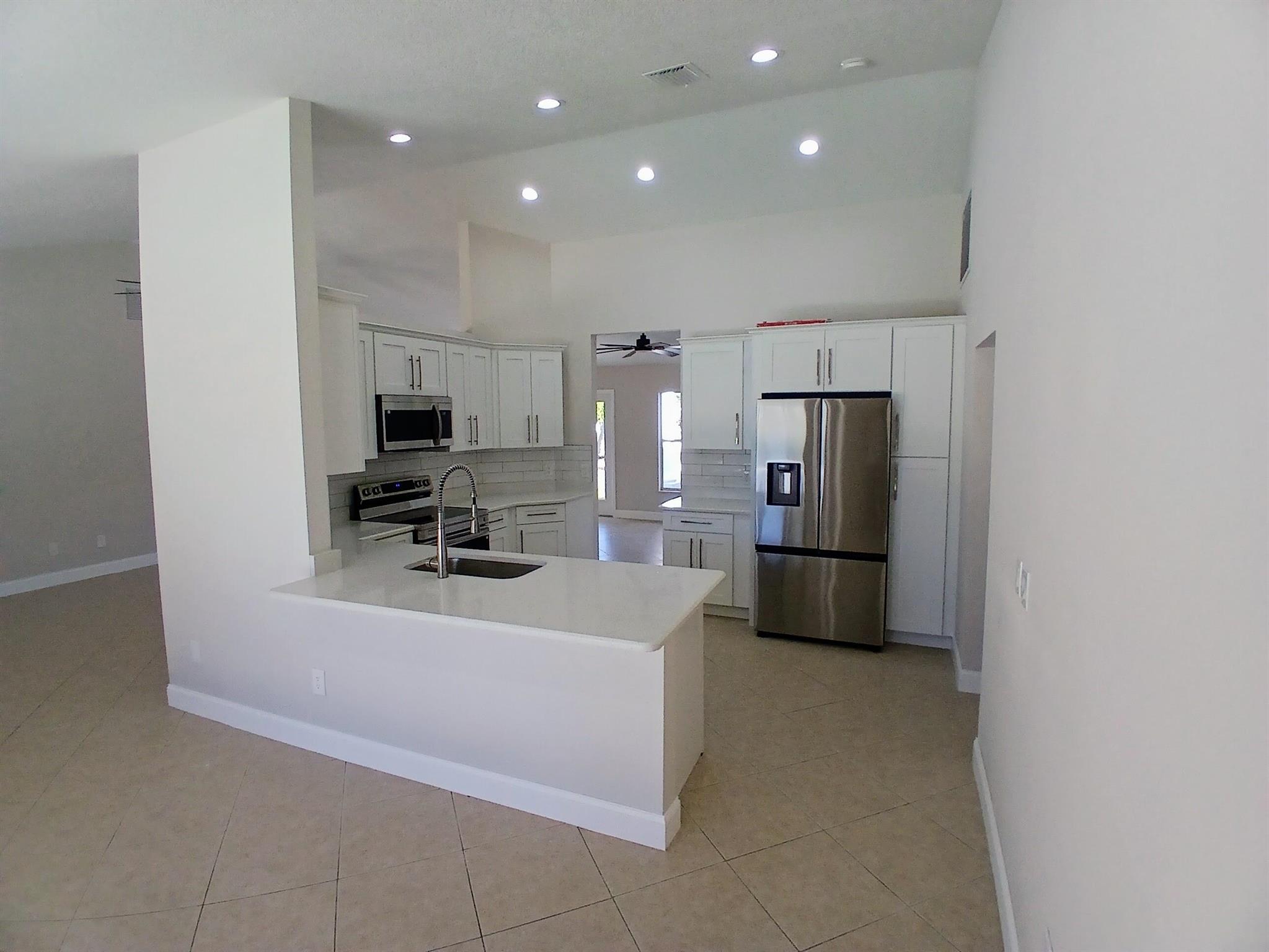 PORT ST LUCIE SECTION 17 - Residential