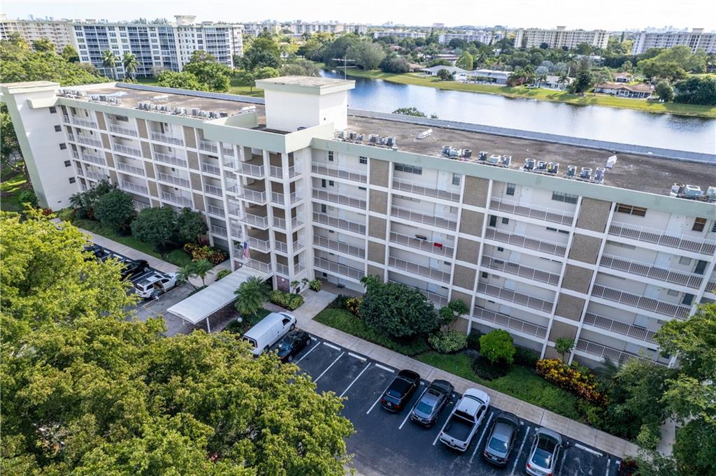 Palm Aire - Residential
