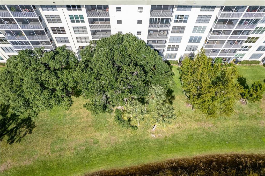 Palm Aire - Residential