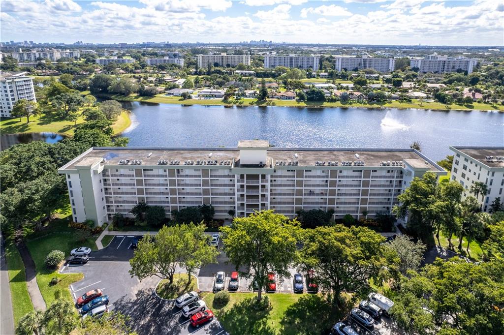 Palm Aire - Residential