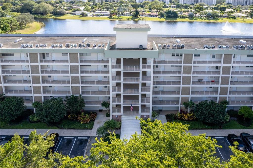 Palm Aire - Residential