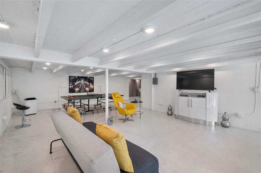 VICTORIA PARK CORR AMEN PLAT - Residential