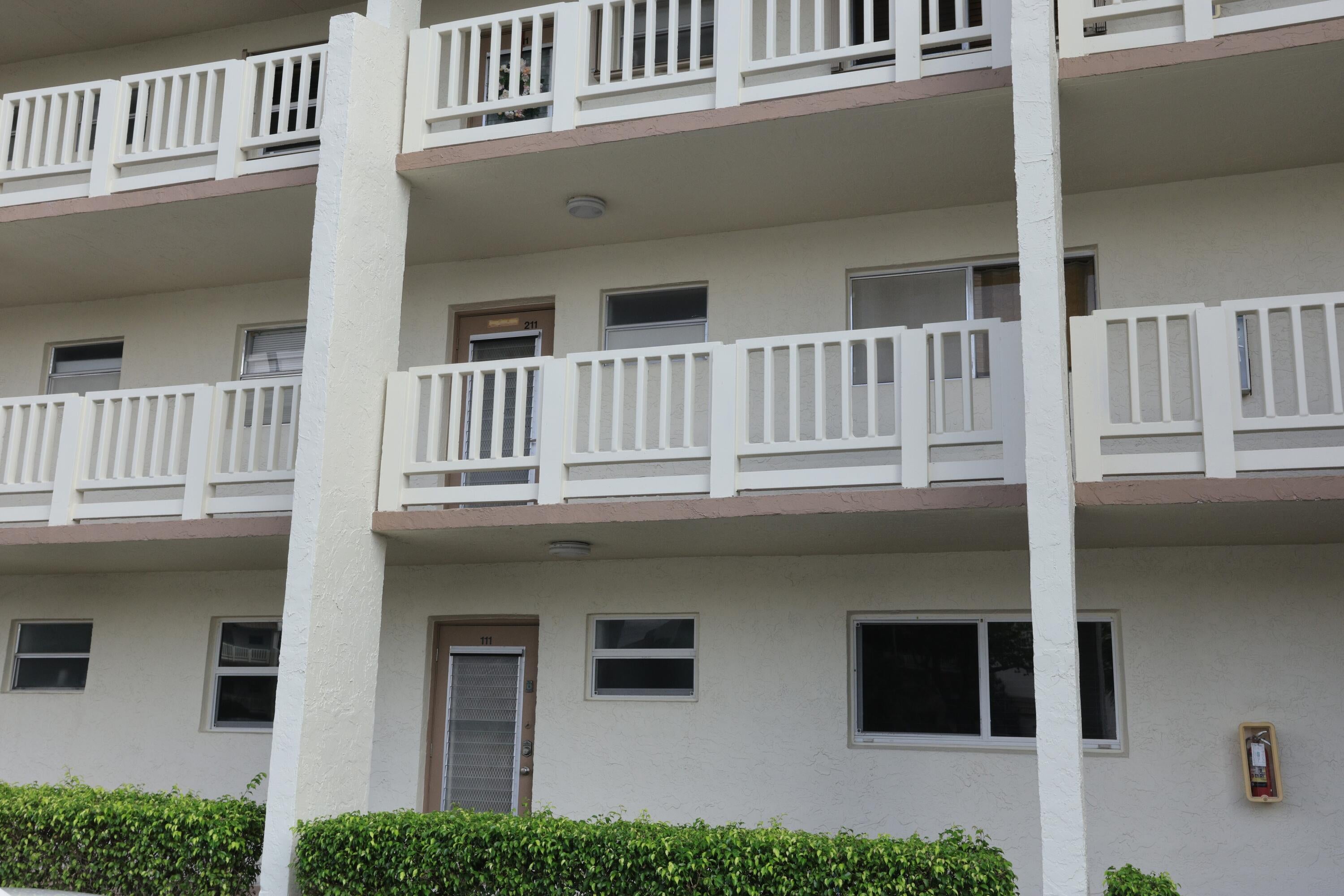 6850 Royal Palm Boulevard 211G