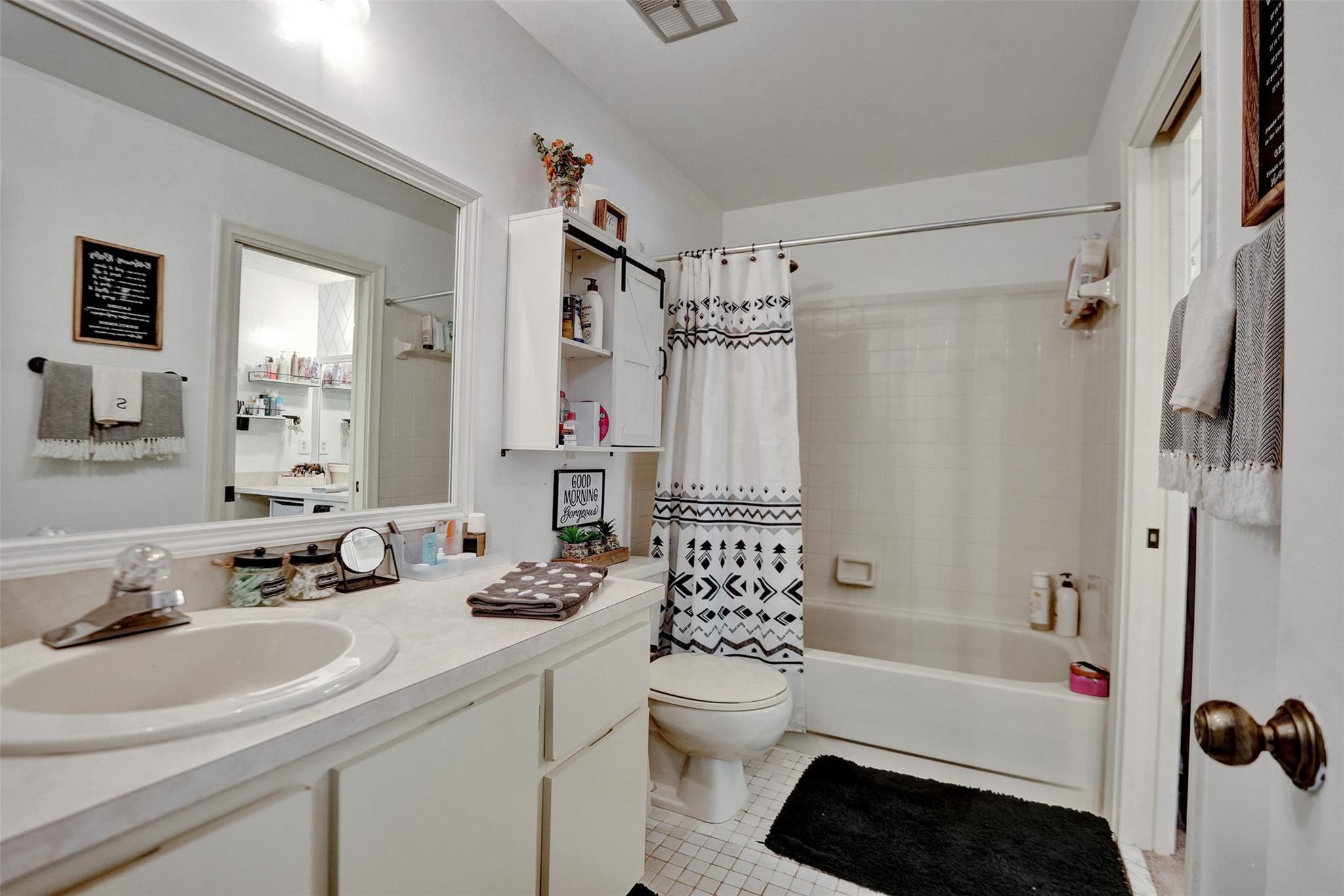 Pines Of Oakland Forest - Residential