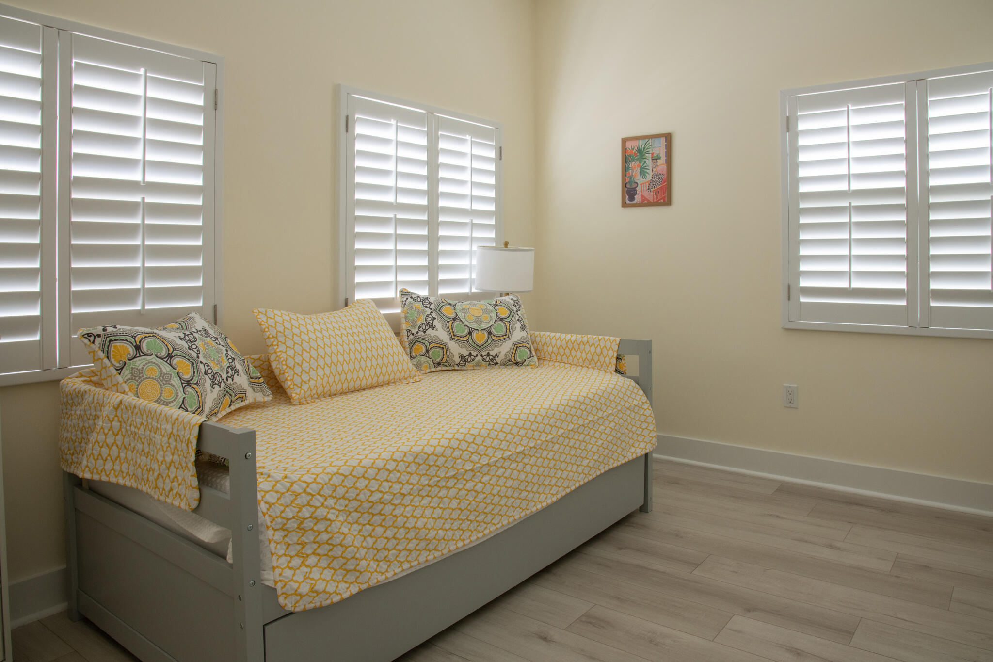 LAKE WORTH TOWN OF - Residential Lease