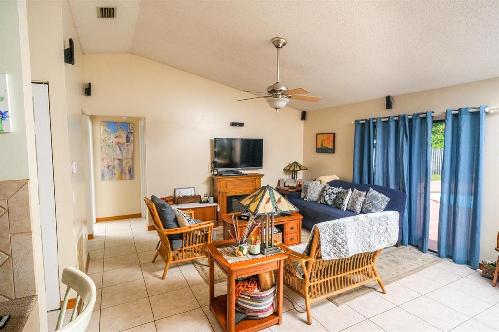 PARKWOOD - Residential