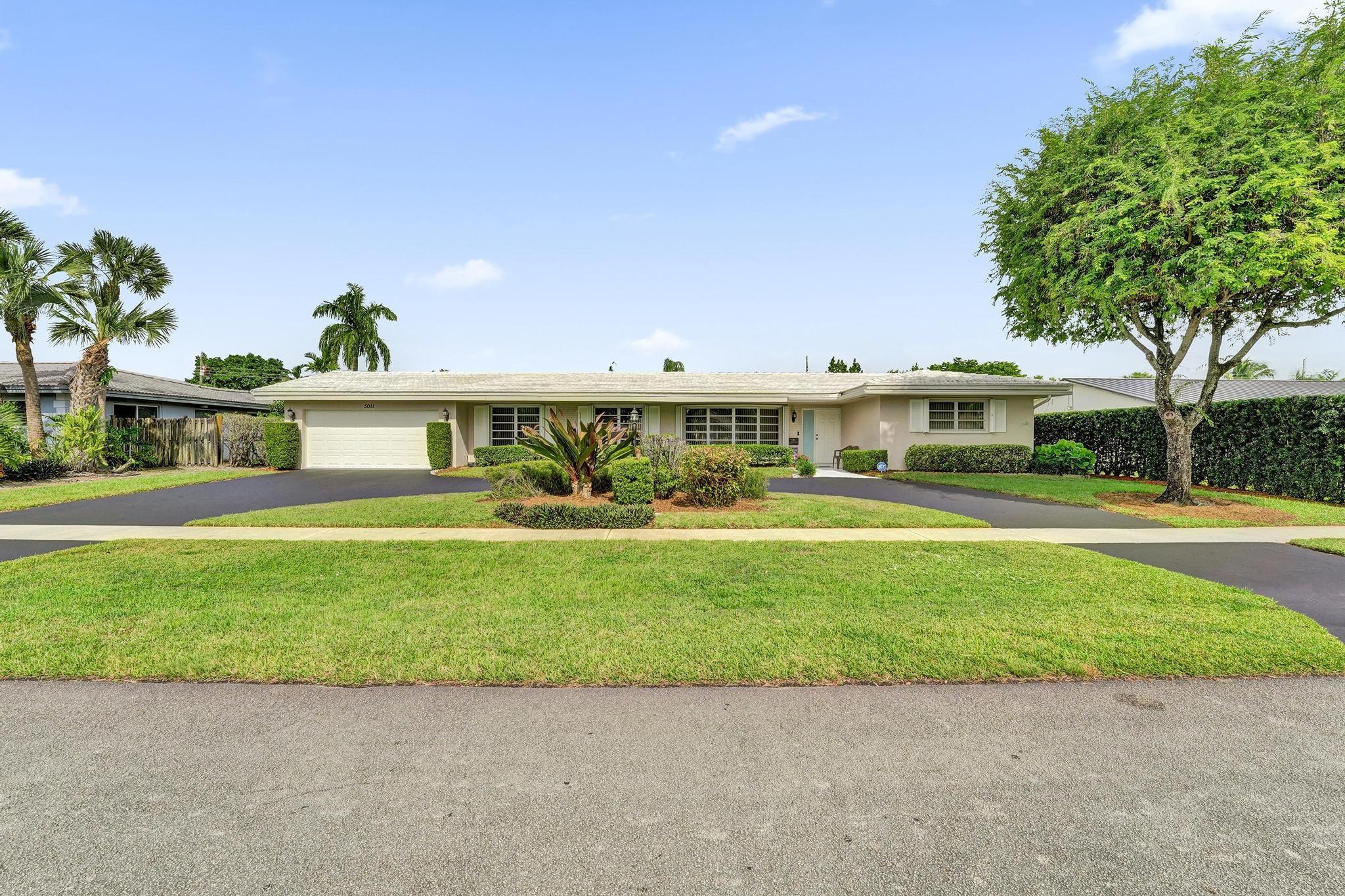 Hollywood Hills 6-22 B - Residential