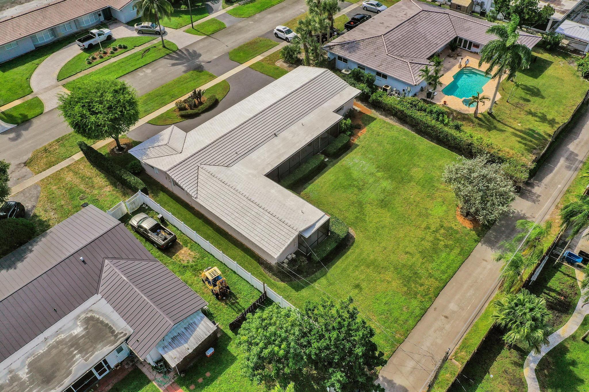 Hollywood Hills 6-22 B - Residential