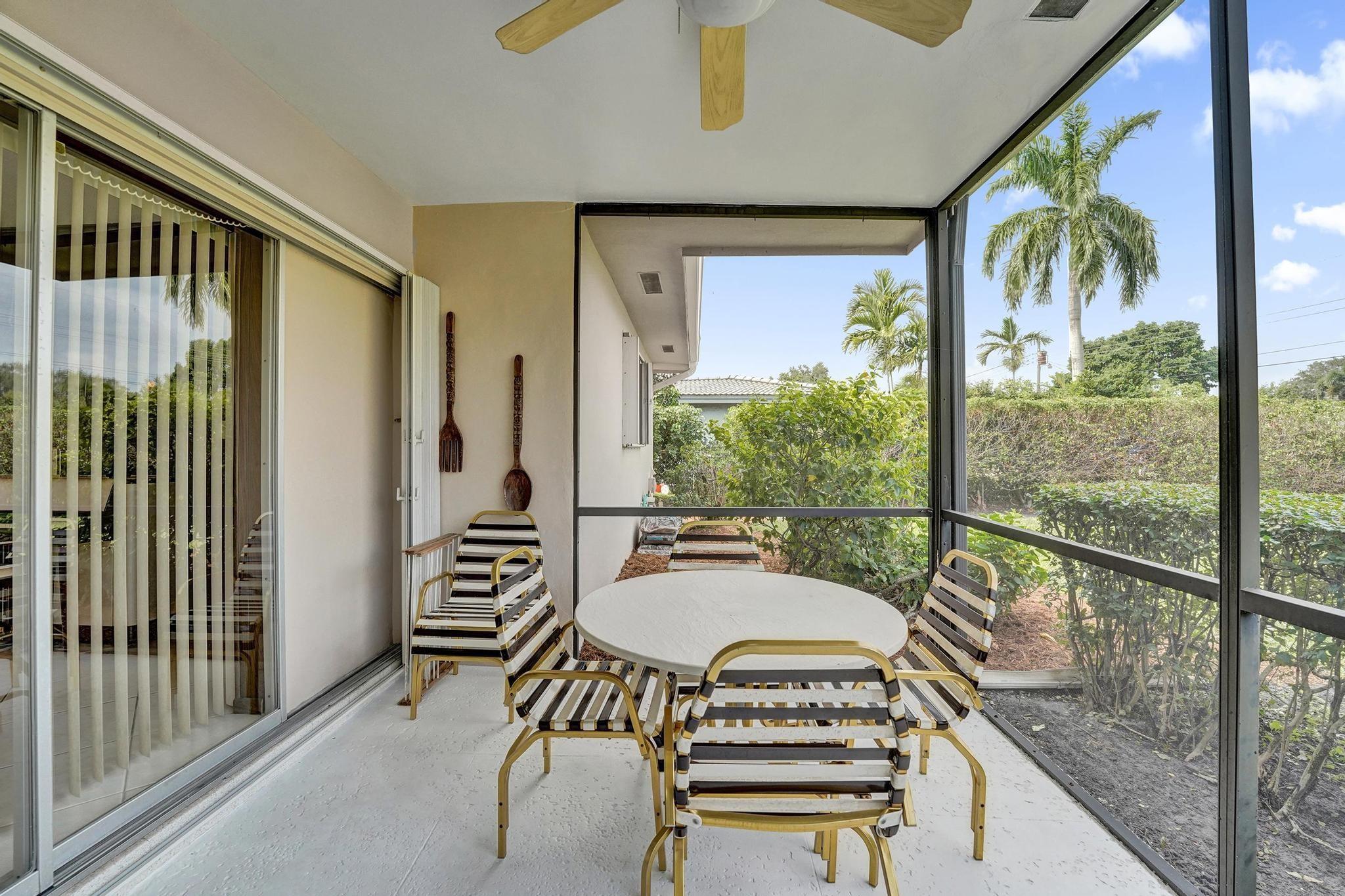 Hollywood Hills 6-22 B - Residential