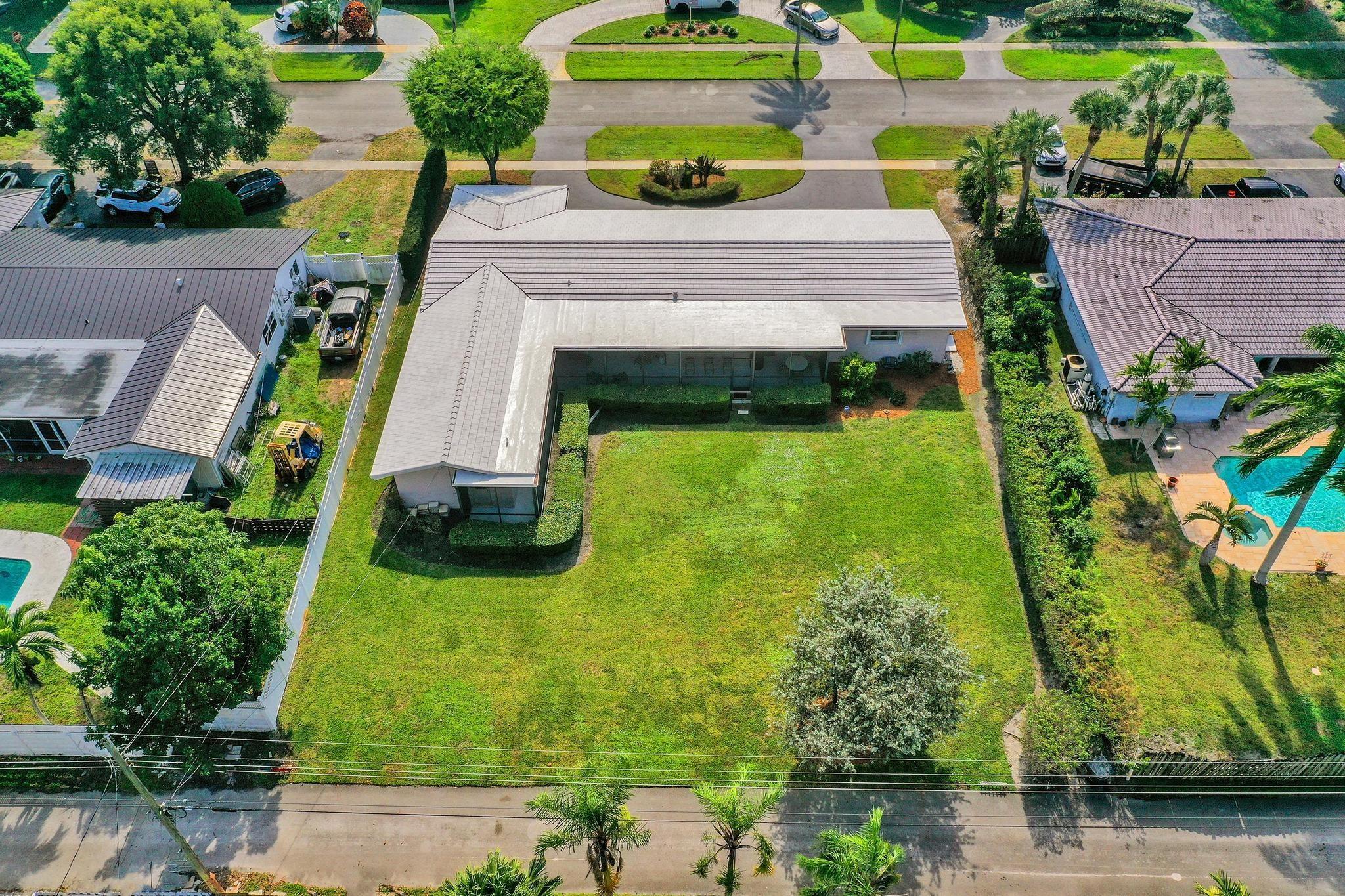 Hollywood Hills 6-22 B - Residential