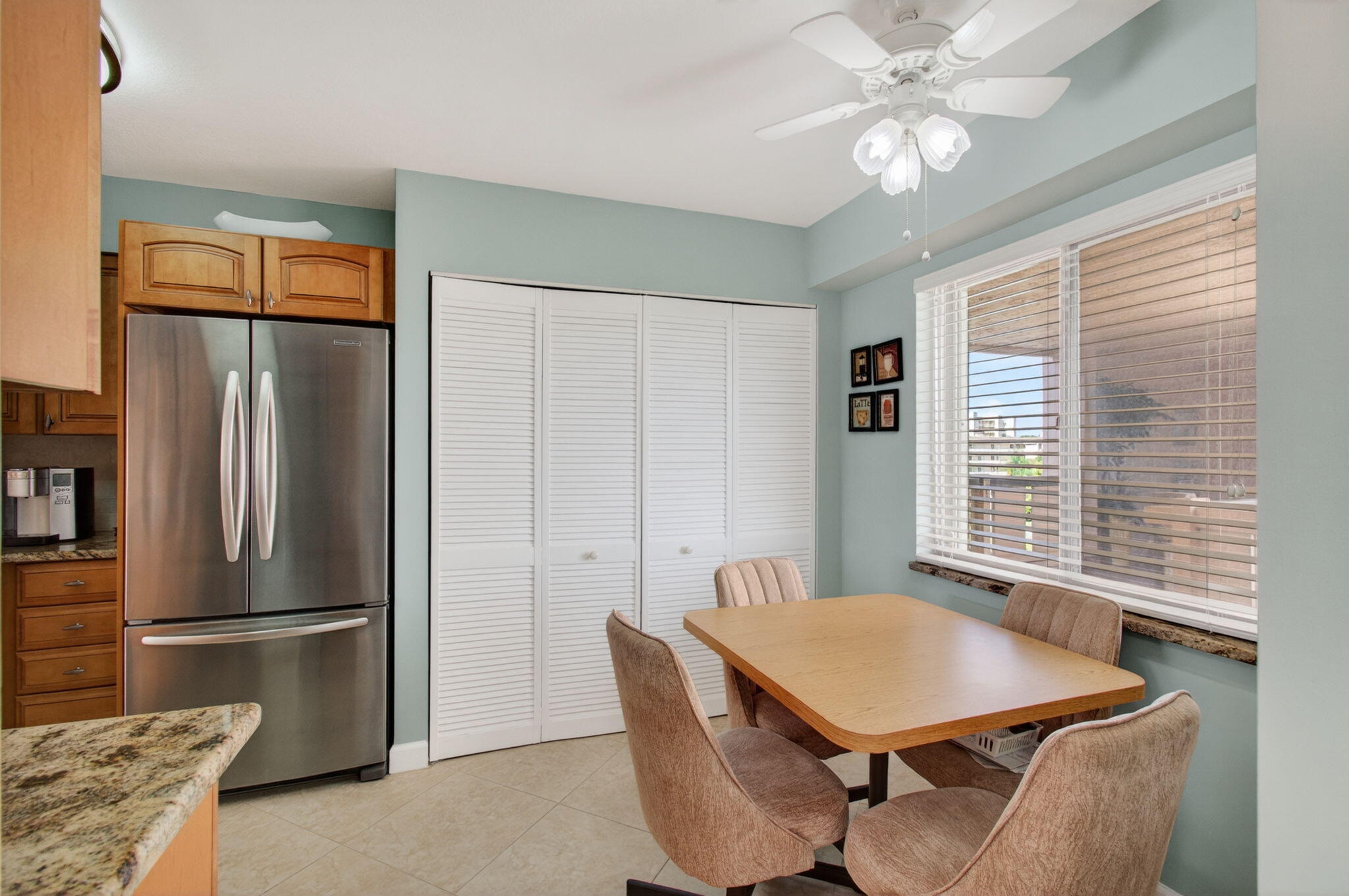 HUNTINGTON LAKES - Residential