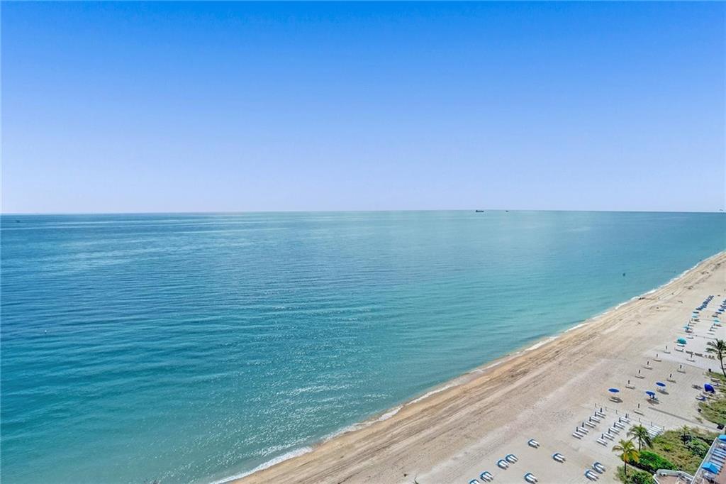 Playa Del Mar - Residential