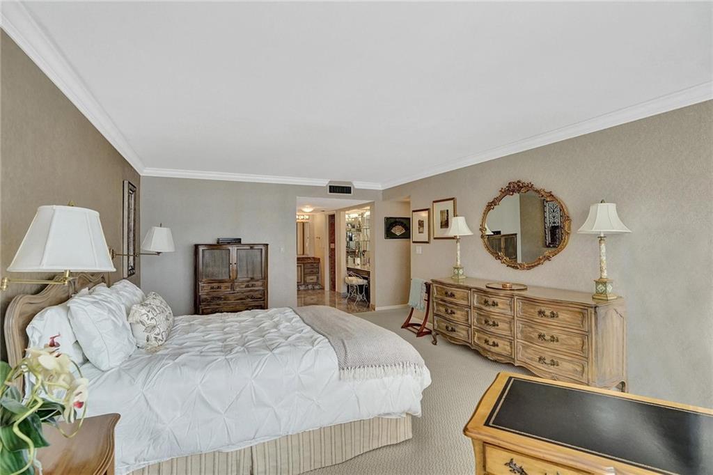 Playa Del Mar - Residential