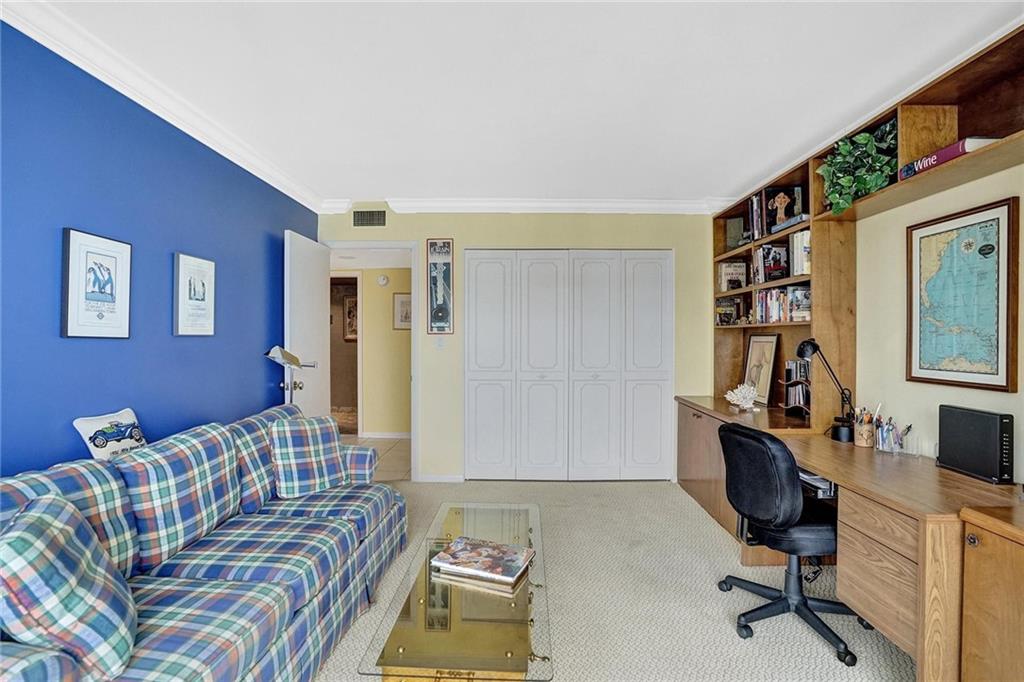 Playa Del Mar - Residential