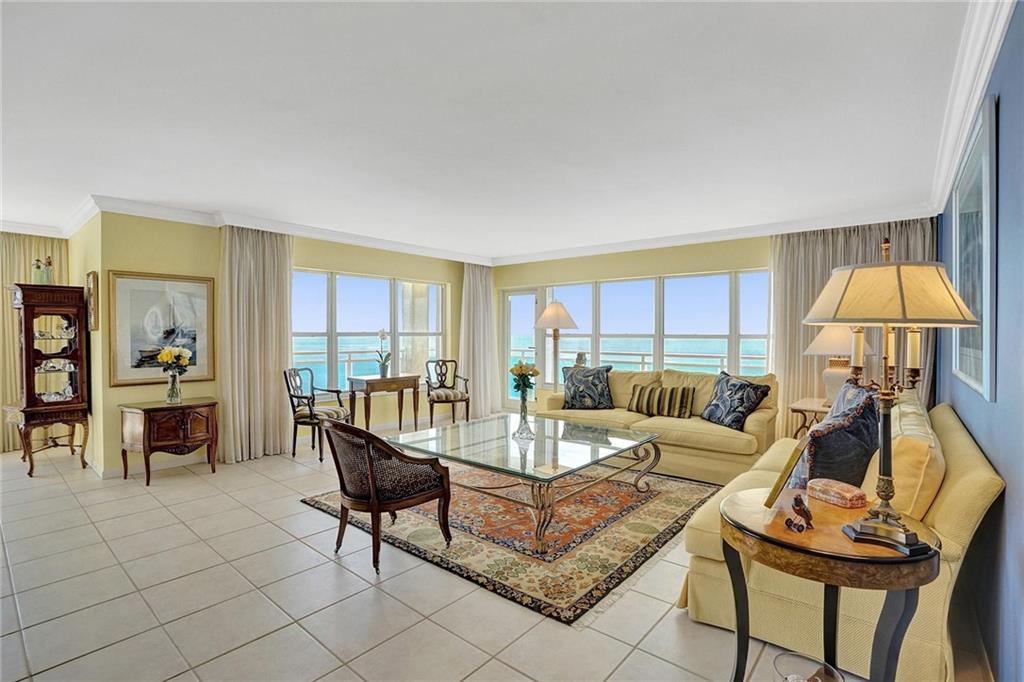 Playa Del Mar - Residential