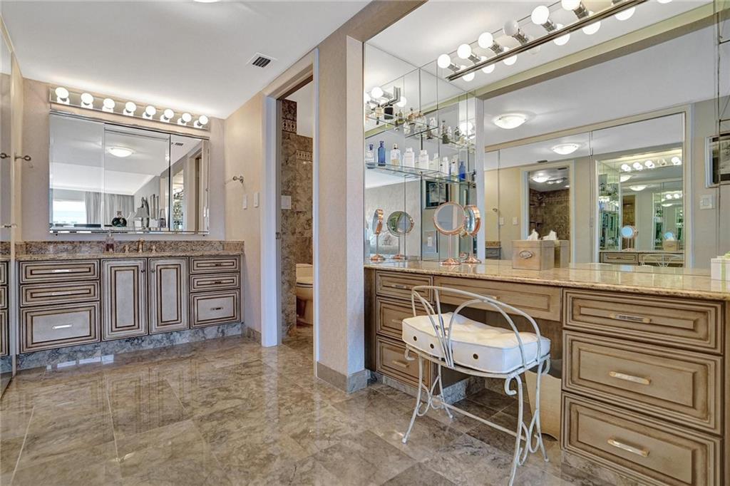 Playa Del Mar - Residential