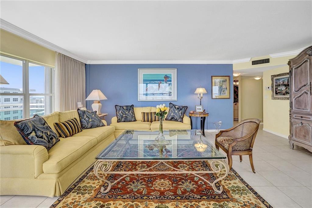 Playa Del Mar - Residential