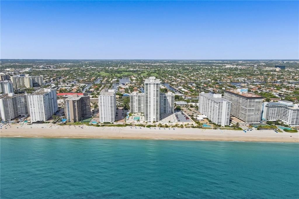 Playa Del Mar - Residential