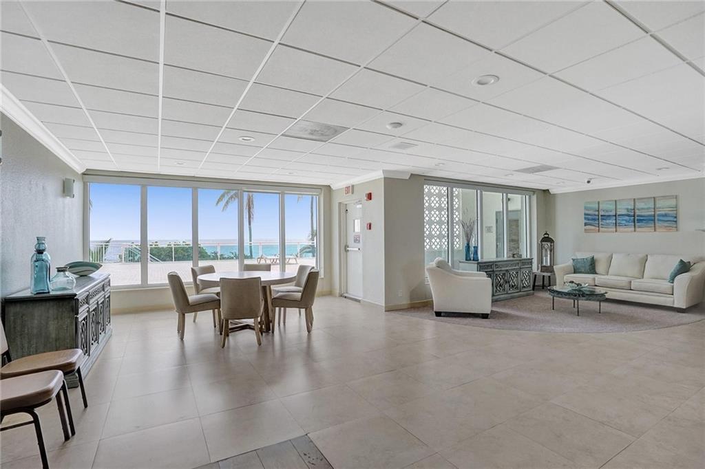 Playa Del Mar - Residential