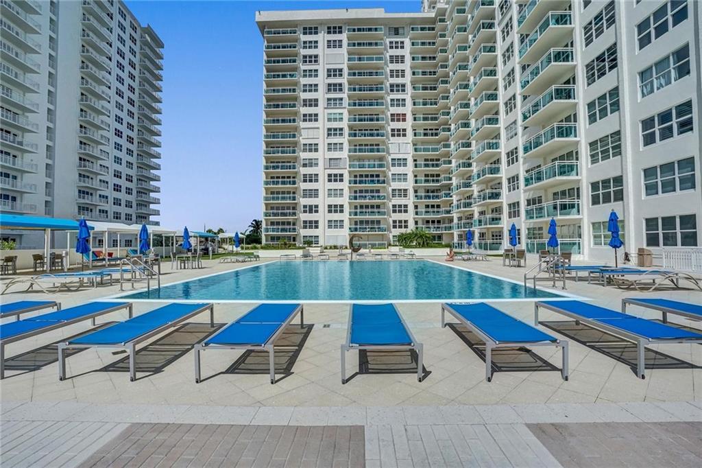 Playa Del Mar - Residential