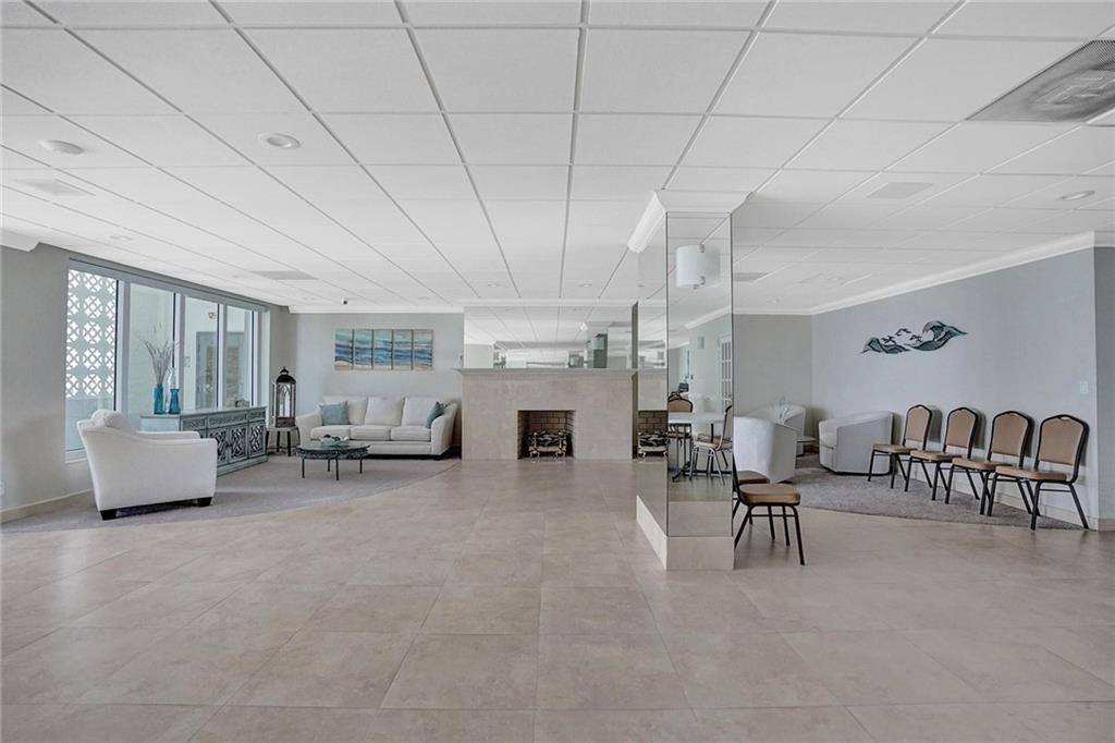 Playa Del Mar - Residential