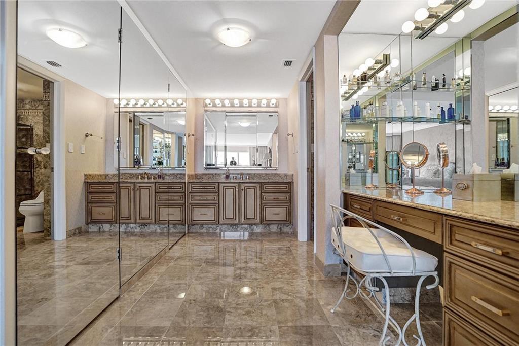 Playa Del Mar - Residential