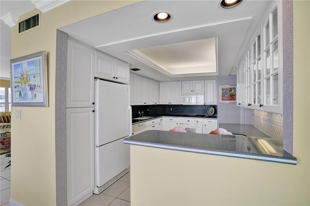 Playa Del Mar - Residential