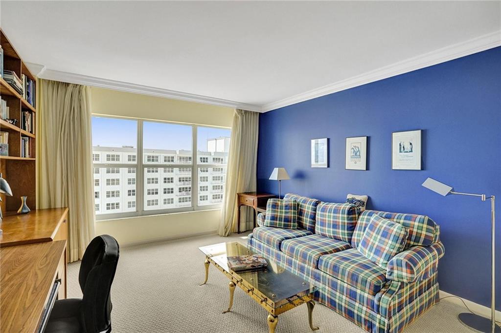 Playa Del Mar - Residential