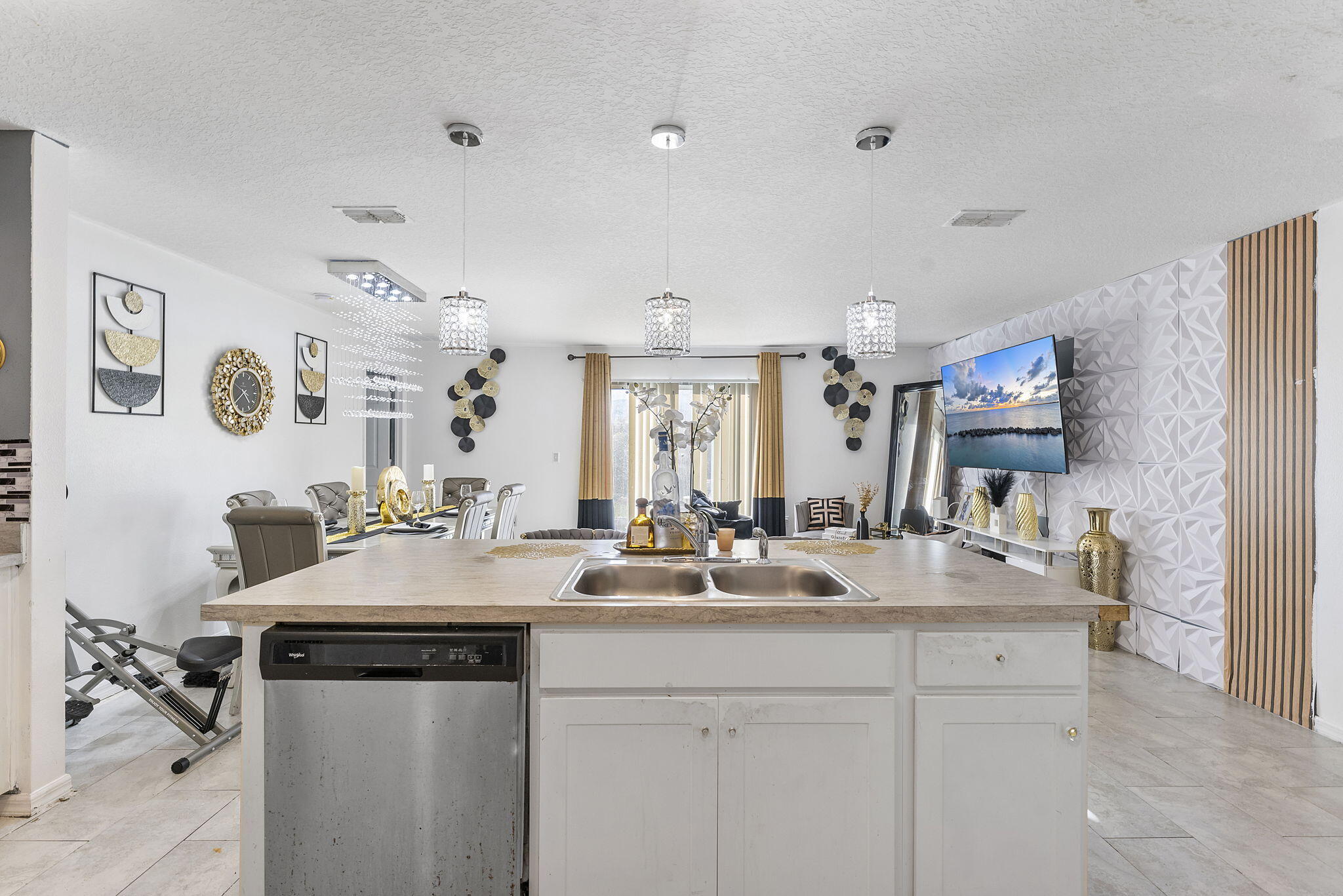 PORT ST LUCIE SECTION 8 - Residential