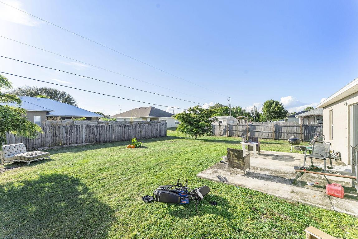 PORT ST LUCIE SECTION 8 - Residential