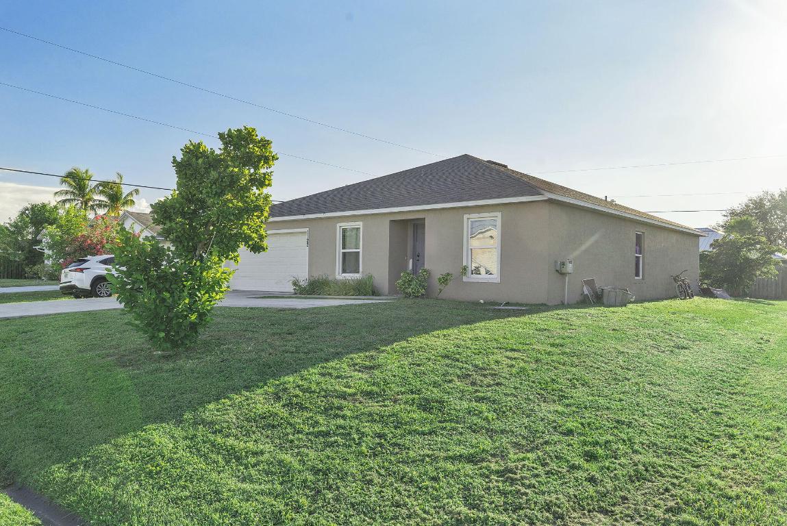 PORT ST LUCIE SECTION 8 - Residential