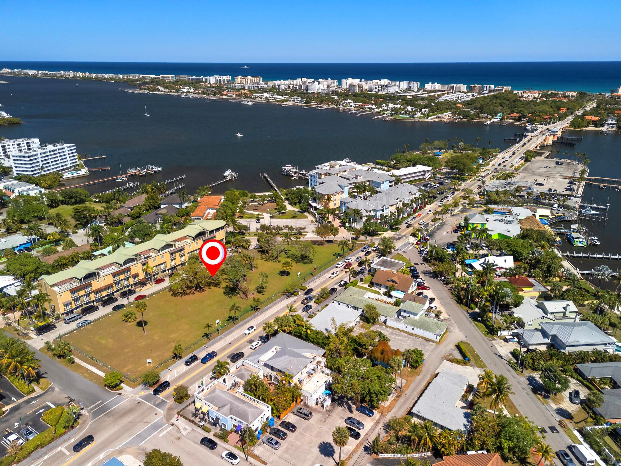 LANTANA POINT - Residential