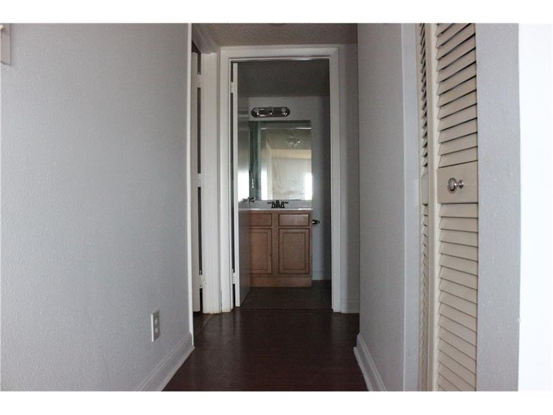South Palm Place Condo - Residential Lease