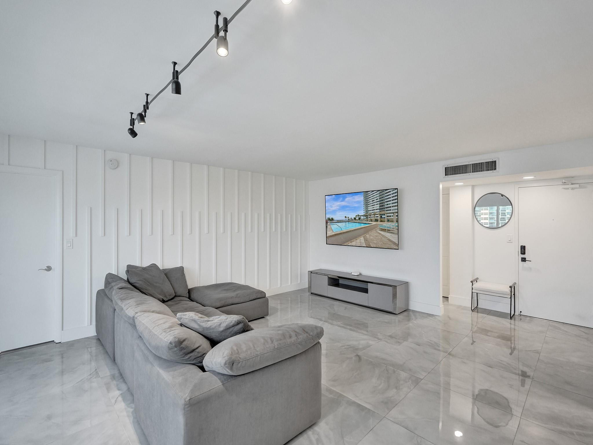 3500 Galt Ocean Drive 1109