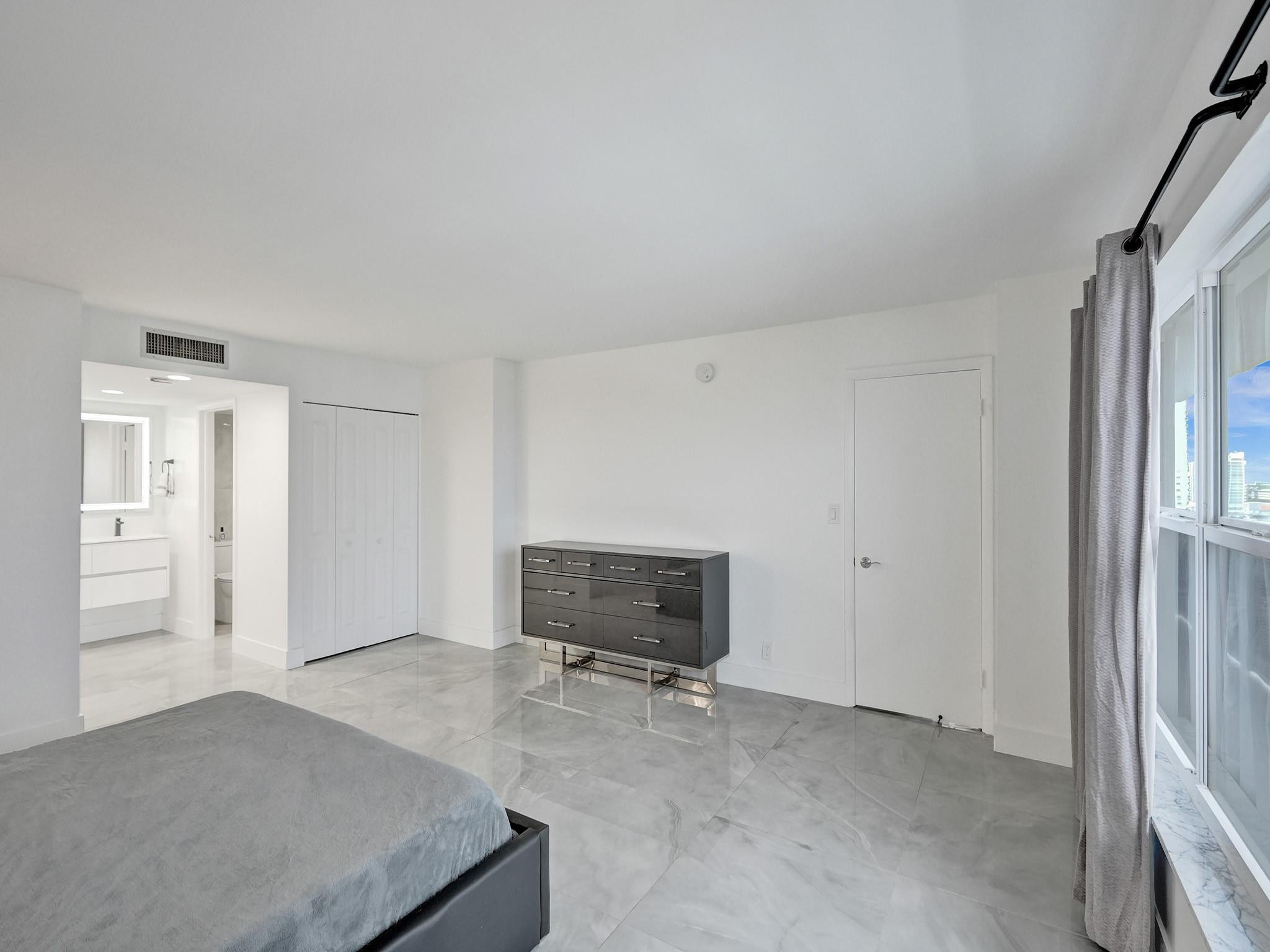 Playa Del Sol - Residential