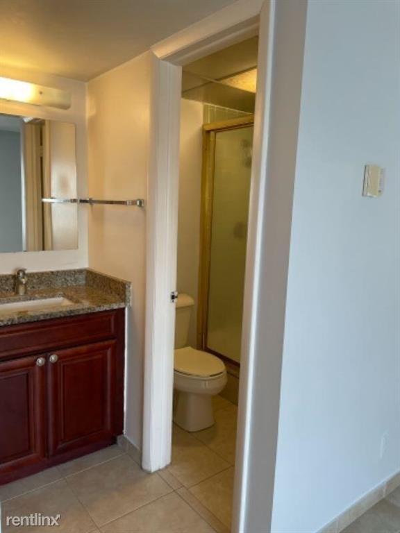 SPANISH OAKS CONDO - Residential Lease