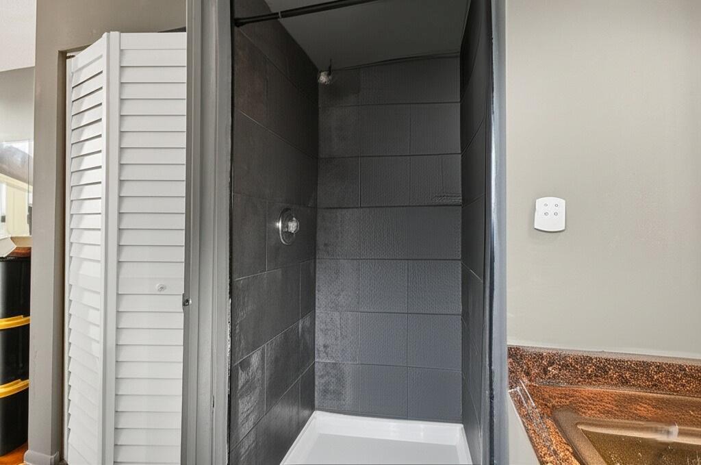 BOCA GARDENS - Residential