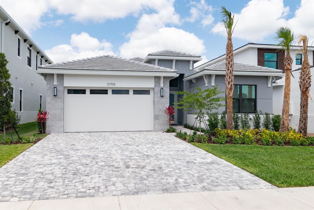 Photo of 12705 Solana Bay Circle, Palm Beach Gardens, FL 33412 (MLS # R11085026)