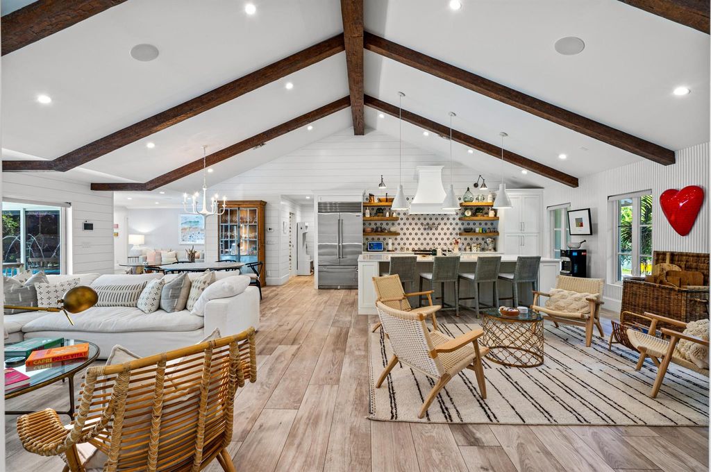 Photo of 854 Hibiscus Street, Boca Raton, FL 33486 (MLS # R11085949)