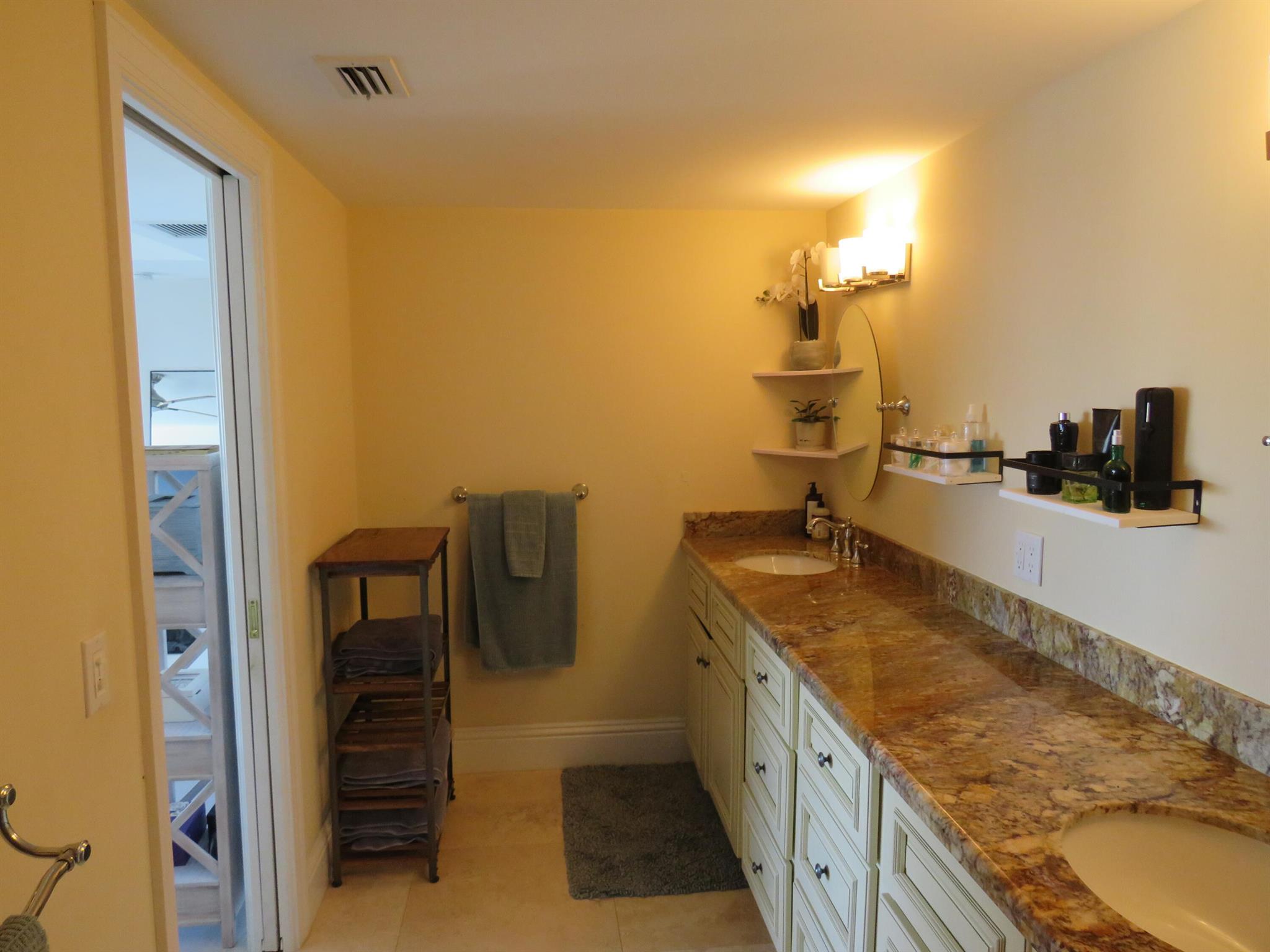 Shutters Condo - Residential Lease