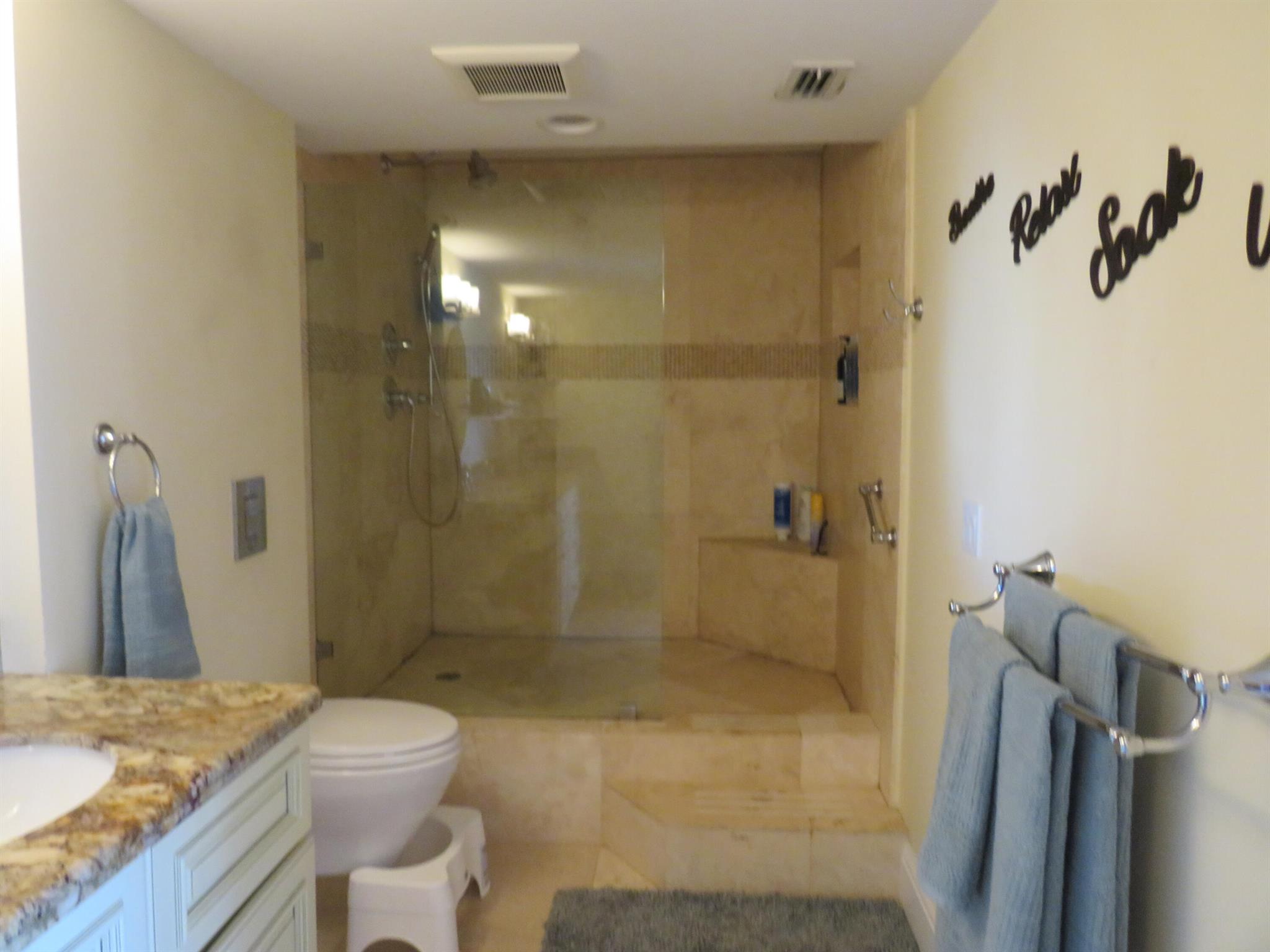 Shutters Condo - Residential Lease