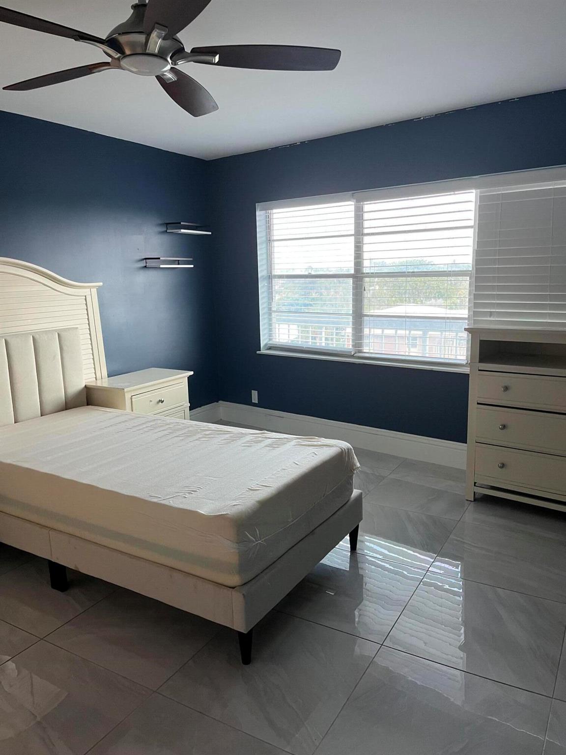 Shutters Condo - Residential Lease