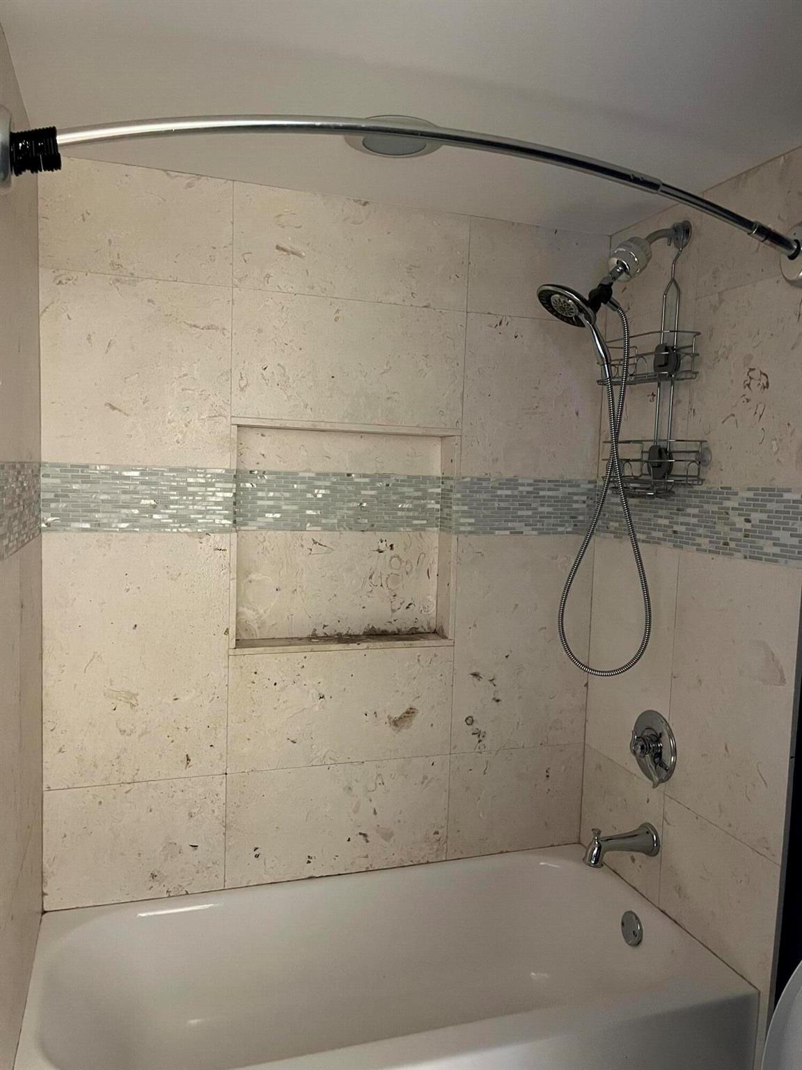 Shutters Condo - Residential Lease